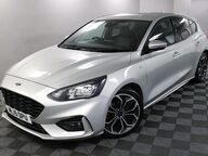 Ford Focus ST-LINE X 21