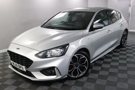 Ford Focus ST-LINE X 21