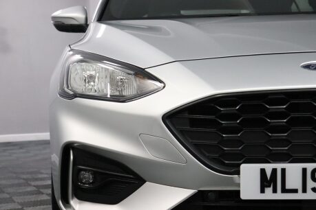 Ford Focus ST-LINE X 26