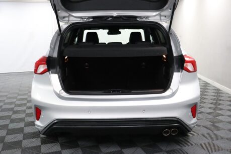 Ford Focus ST-LINE X 15