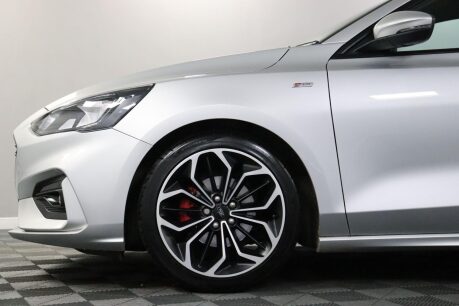 Ford Focus ST-LINE X 28