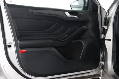 Ford Focus ST-LINE X 45