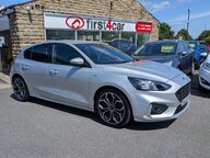 Ford Focus ST-LINE X 7