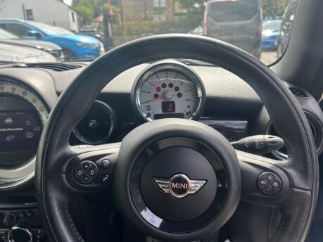 Mini Hatch COOPER LONDON 2012 EDITION 16