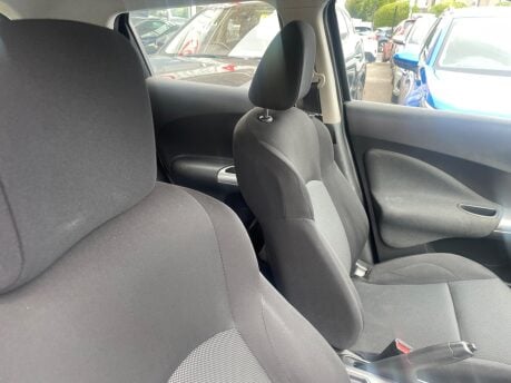 Nissan Juke ACENTA 9