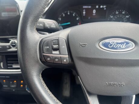 Ford Fiesta ZETEC 11