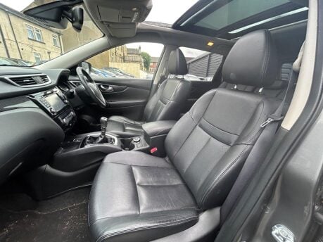 Nissan X-Trail DCI TEKNA 26
