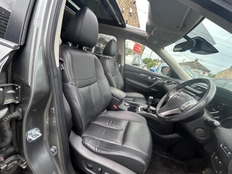 Nissan X-Trail DCI TEKNA 29