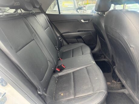 Kia Rio 3 7