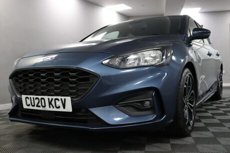Ford Focus ST-LINE X 32