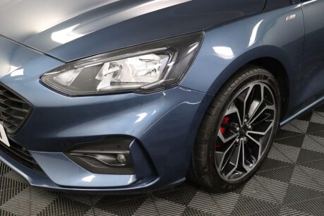 Ford Focus ST-LINE X 35