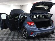 Ford Focus ST-LINE X 25