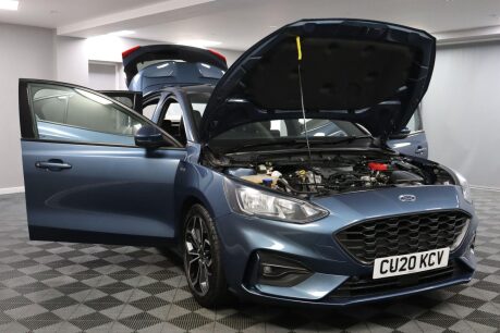 Ford Focus ST-LINE X 19