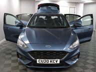 Ford Focus ST-LINE X 11