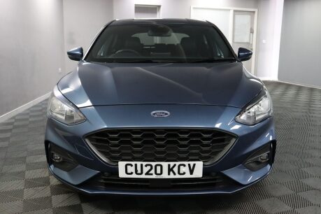 Ford Focus ST-LINE X 4