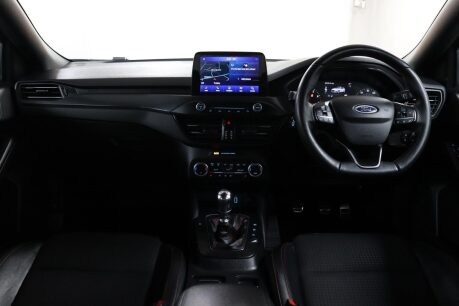 Ford Focus ST-LINE X 43
