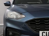 Ford Focus ST-LINE X 29