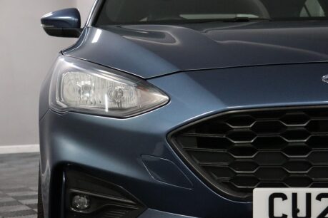 Ford Focus ST-LINE X 29