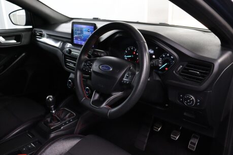 Ford Focus ST-LINE X 7