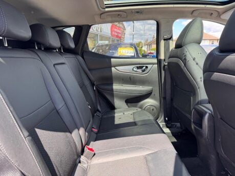 Nissan Qashqai DCI N-CONNECTA 14