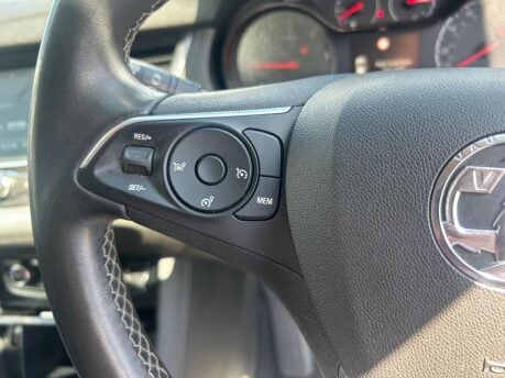Vauxhall Grandland X SE S/S 13