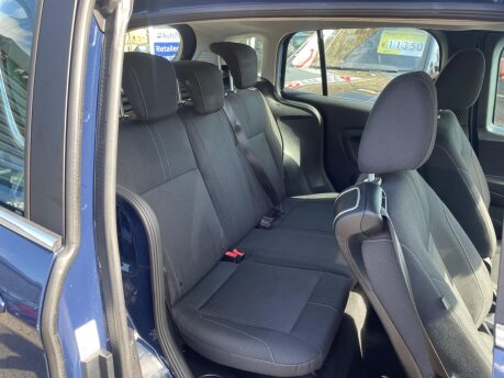 Ford B-Max ZETEC NAVIGATOR 10
