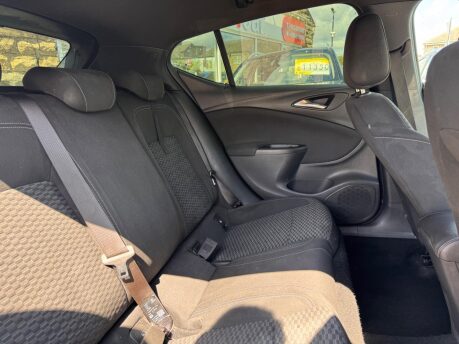 Vauxhall Astra SRI NAV S/S 12