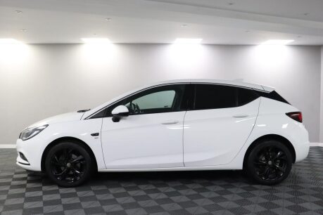 Vauxhall Astra SRI NAV S/S 19