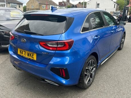 Kia Ceed CRDI GT-LINE ISG MHEV 8