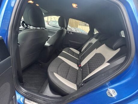 Kia Ceed CRDI GT-LINE ISG MHEV 10