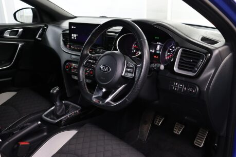 Kia Ceed CRDI GT-LINE ISG MHEV 4