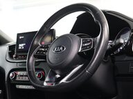 Kia Ceed CRDI GT-LINE ISG MHEV 13