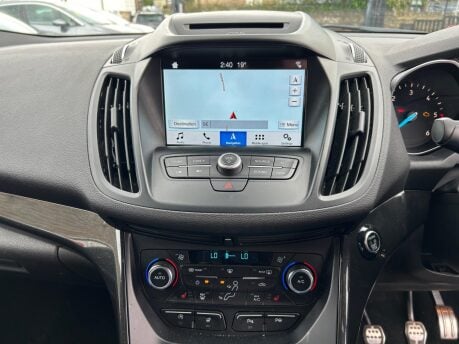 Ford Kuga ST-LINE TDCI 15
