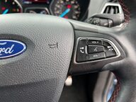 Ford Kuga ST-LINE TDCI 12