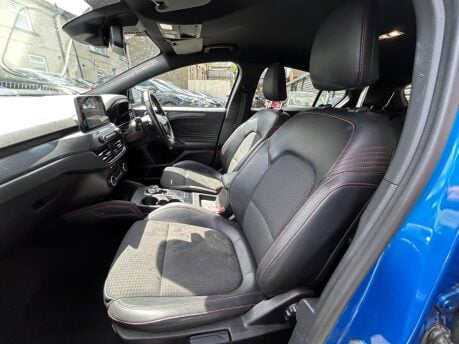 Ford Focus ST-LINE X 17