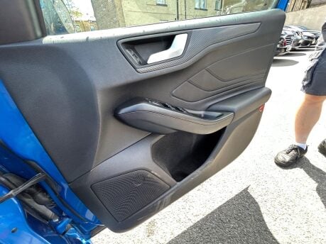 Ford Focus ST-LINE X 14