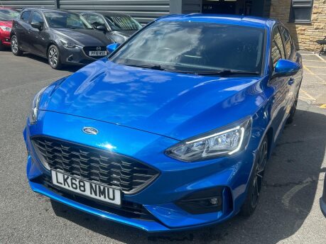 Ford Focus ST-LINE X 4