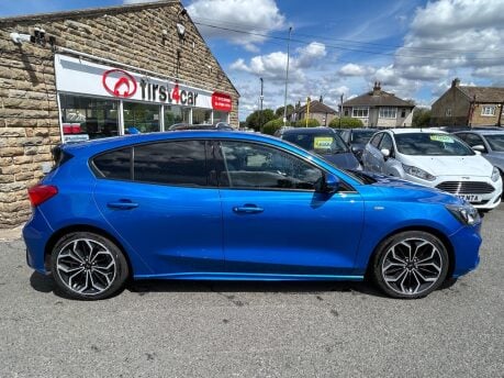 Ford Focus ST-LINE X 7