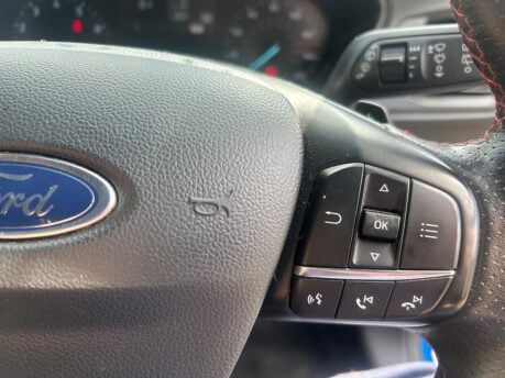 Ford Focus ST-LINE X 13