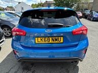 Ford Focus ST-LINE X 6