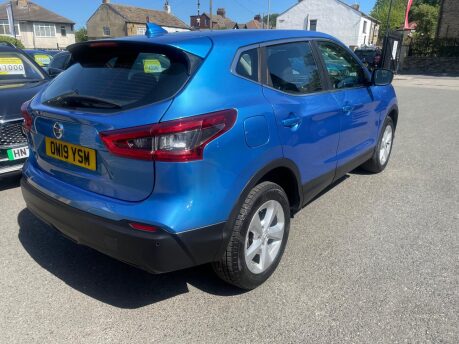 Nissan Qashqai DIG-T ACENTA PREMIUM 8