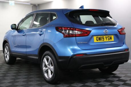 Nissan Qashqai DIG-T ACENTA PREMIUM 12