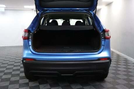 Nissan Qashqai DIG-T ACENTA PREMIUM 16