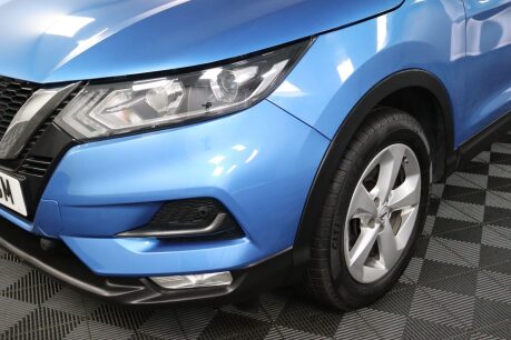 Nissan Qashqai DIG-T ACENTA PREMIUM 33