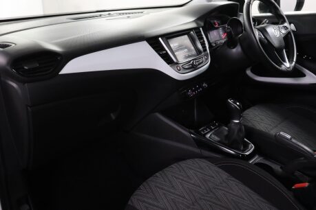 Vauxhall Crossland X GRIFFIN 34