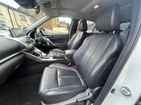 Mitsubishi Eclipse Cross 4 18