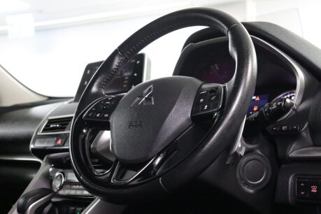Mitsubishi Eclipse Cross 4 12
