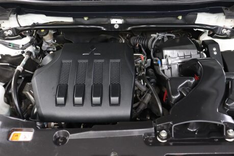 Mitsubishi Eclipse Cross 4 43