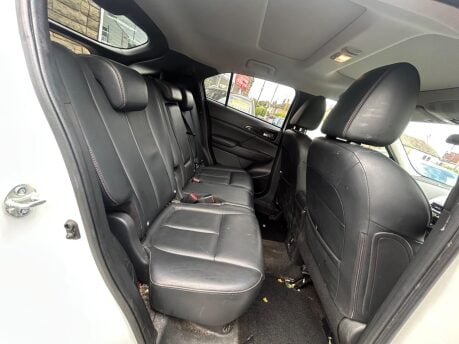 Mitsubishi Eclipse Cross 4 11