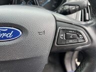 Ford Focus TITANIUM 12